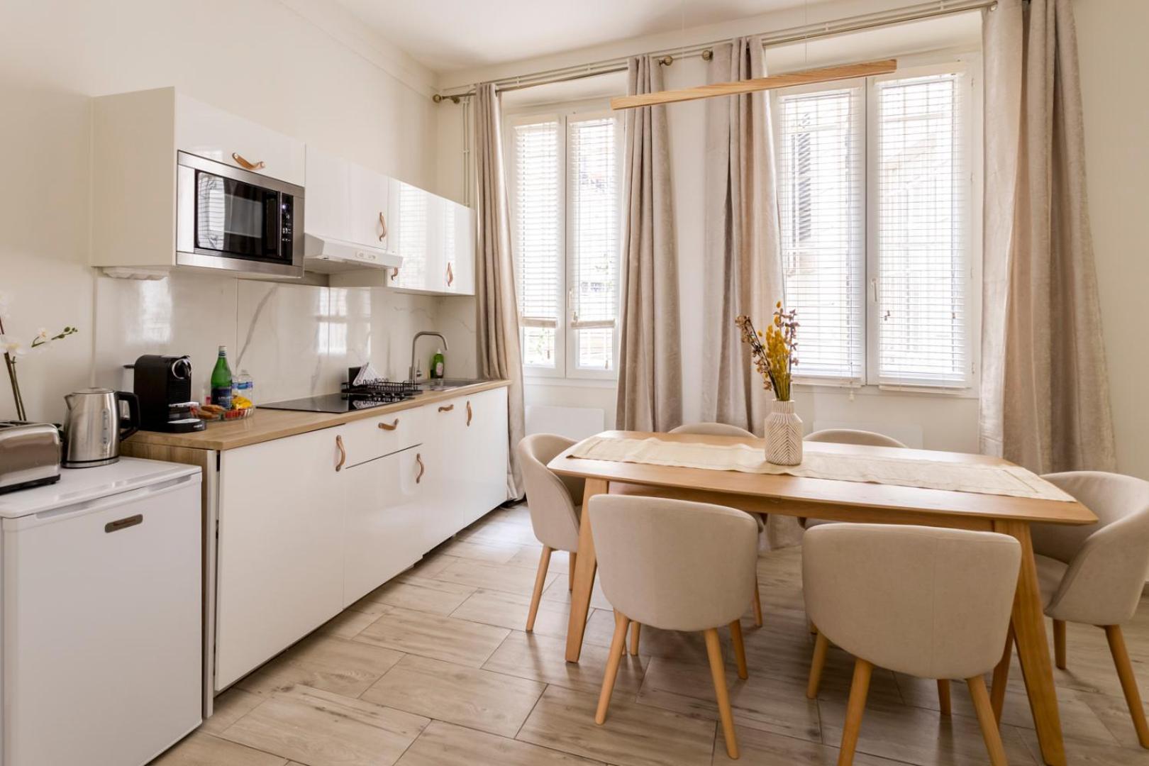 Reva Aparthotel